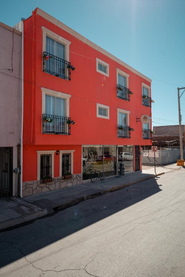 Hotel Santa Cruz Chihuahua Bagian luar foto
