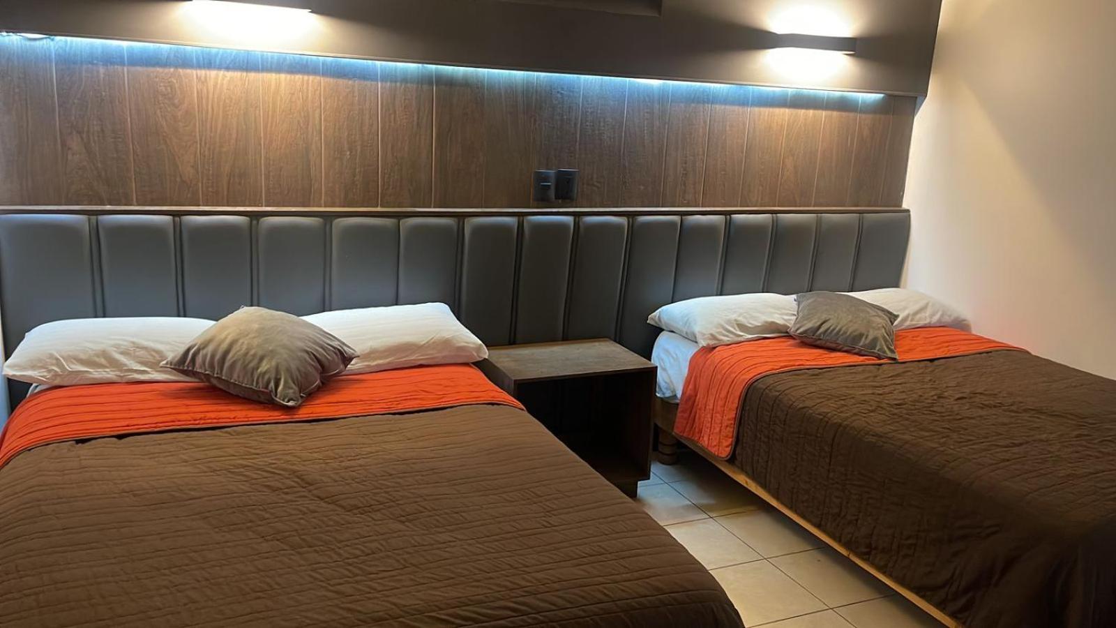Hotel Santa Cruz Chihuahua Bagian luar foto