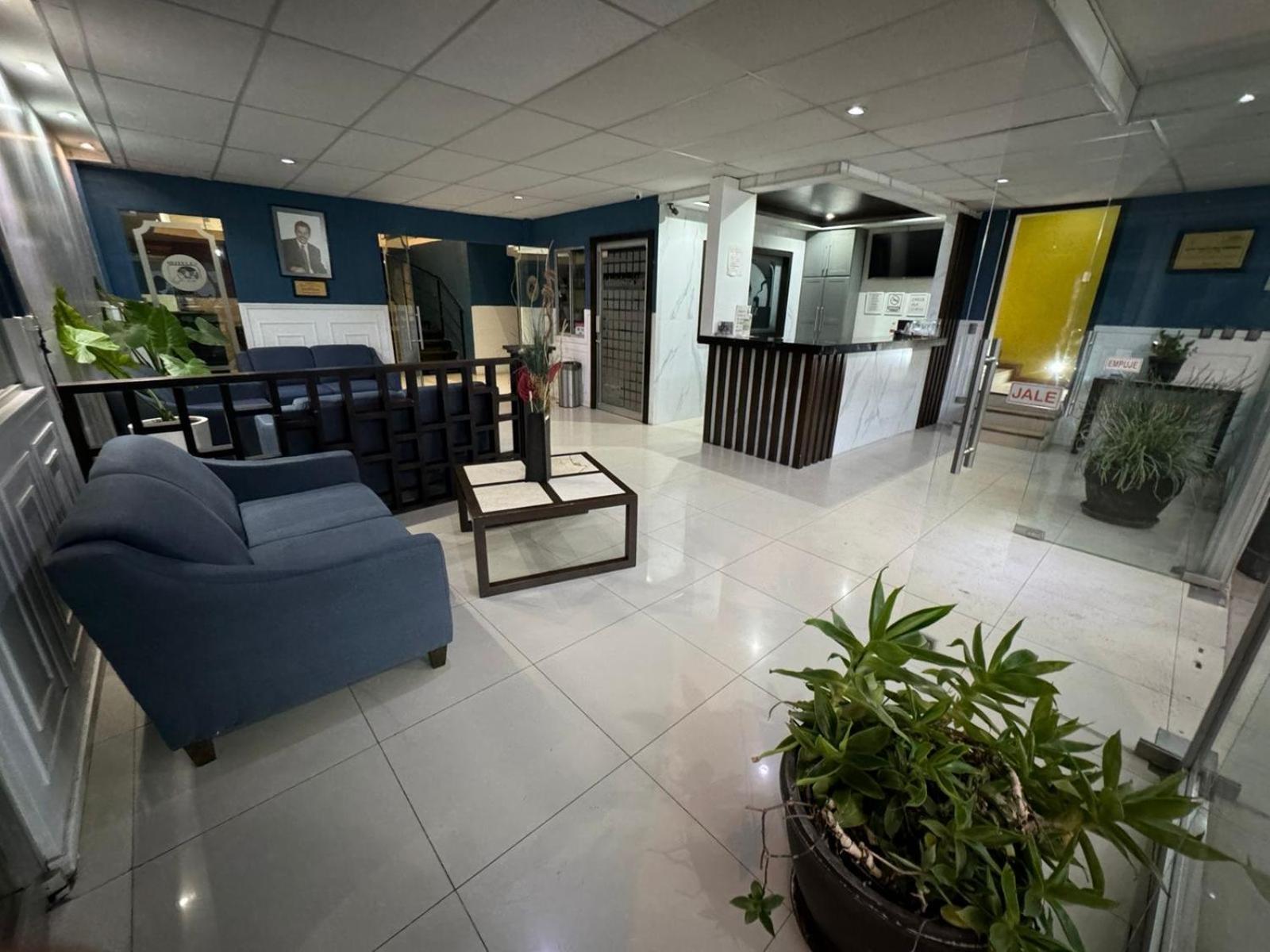 Hotel Santa Cruz Chihuahua Bagian luar foto